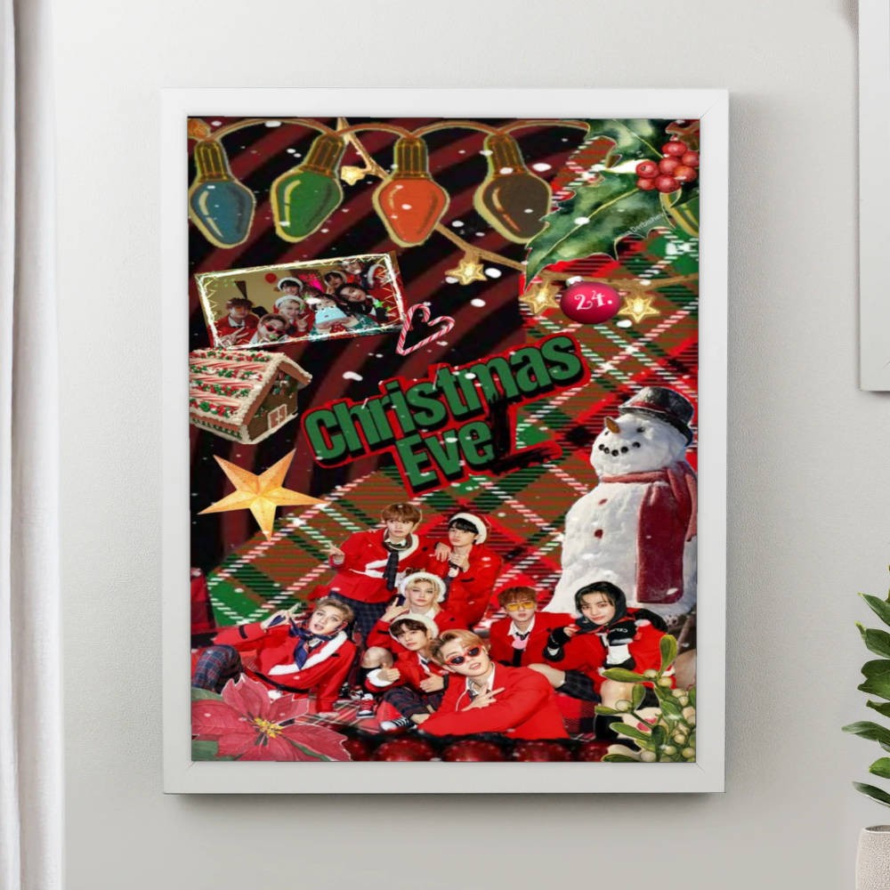 تابلو پینکمن طرح گروه استری کیدز کریسمس Stray Kids Christmas 15 Jm