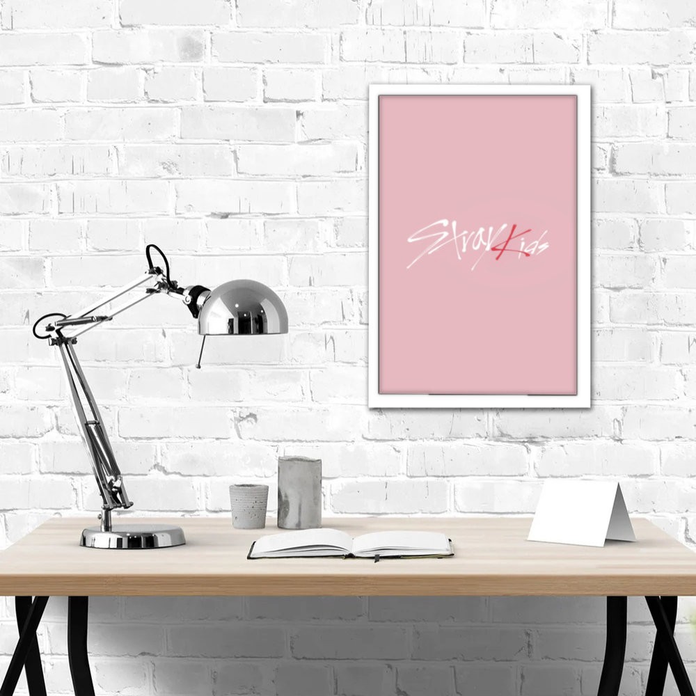 تابلو پینکمن طرح گروه استری کیدز صورتی Stray Kids Pink 13 Jm