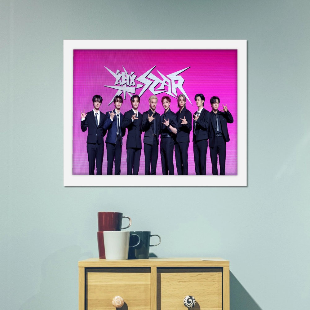 تابلو پینکمن طرح گروه استری کیدز Rock Star Stray Kids Rock Star 12 Jm