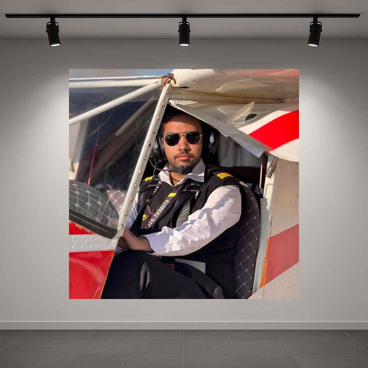 پوستر طرح خلبانی مدل CAPTAIN KABIRI کد M1